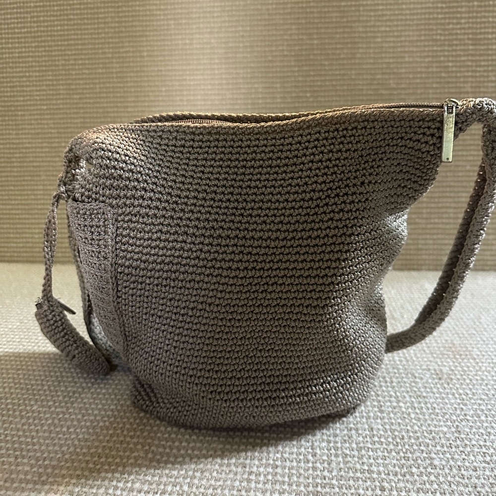 Kaela Crocheted Tote Bag Shoulder Bag/Purse With Zipper Closure & Change Purse.